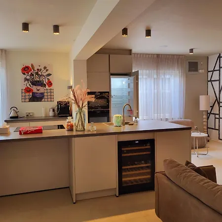 Ut Zuuje Bed and breakfast