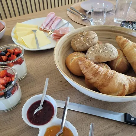 Bed & Breakfast Ut Zuuje Valkenburg aan de Geul