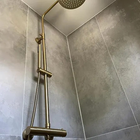 Ut Zuuje B&B *